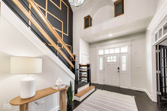 12621 Treaty Line Street, Carmel, IN 46032
