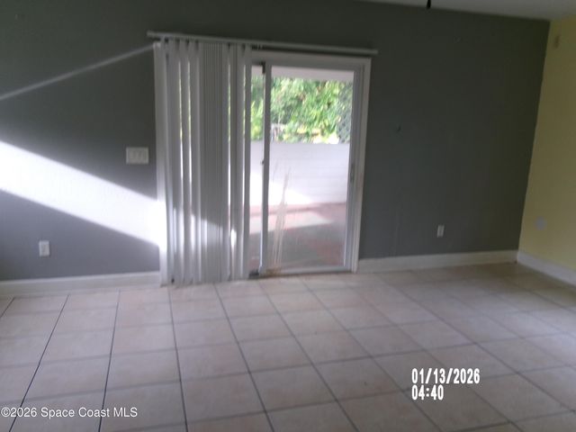 330 Melbourne Avenue, Merritt Island, FL 32953