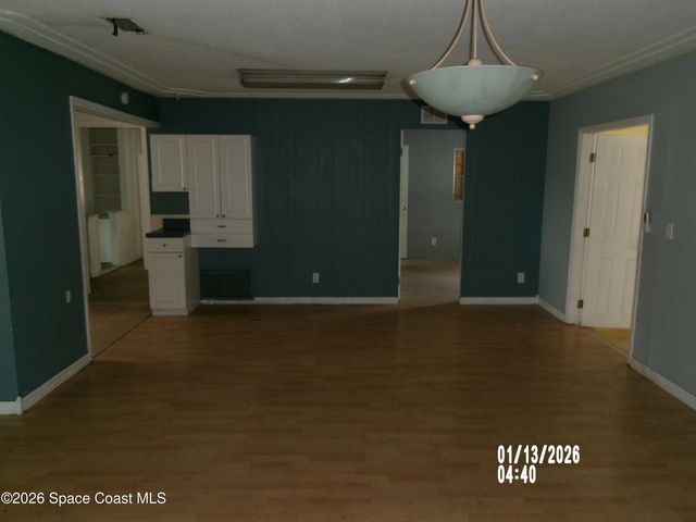 330 Melbourne Avenue, Merritt Island, FL 32953