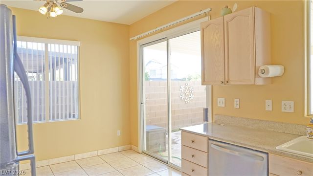 196 Lenape Heights Avenue, Las Vegas, NV 89148