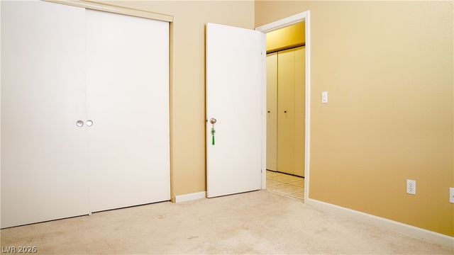 196 Lenape Heights Avenue, Las Vegas, NV 89148