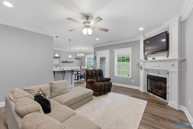134 Lewis Vann Drive, Hazel Green, AL 35750