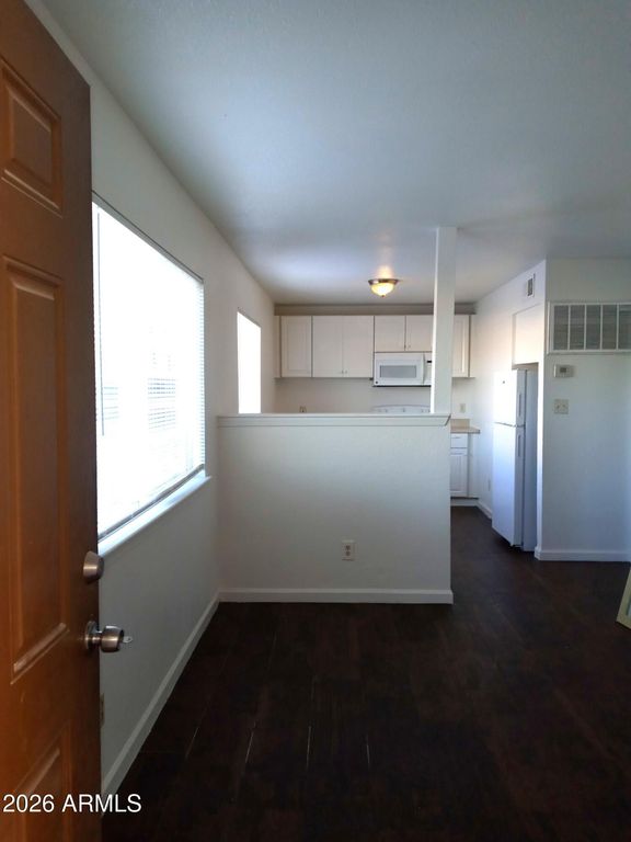 1319 W VOGEL Avenue, Phoenix, AZ 85021 — exterior