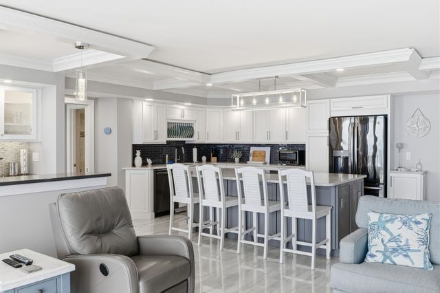 9650 Shore Dr Apt 2204, Myrtle Beach, SC 29572