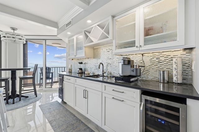 9650 Shore Dr Apt 2204, Myrtle Beach, SC 29572