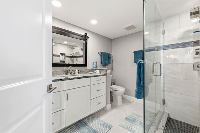 9650 Shore Dr Apt 2204, Myrtle Beach, SC 29572