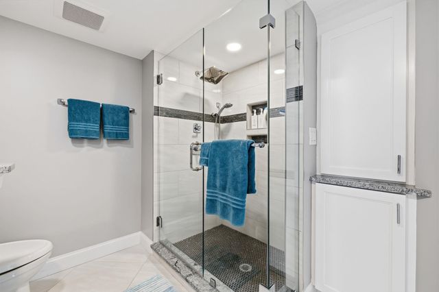 9650 Shore Dr Apt 2204, Myrtle Beach, SC 29572