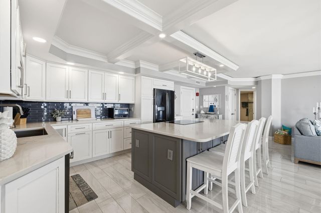 9650 Shore Dr Apt 2204, Myrtle Beach, SC 29572