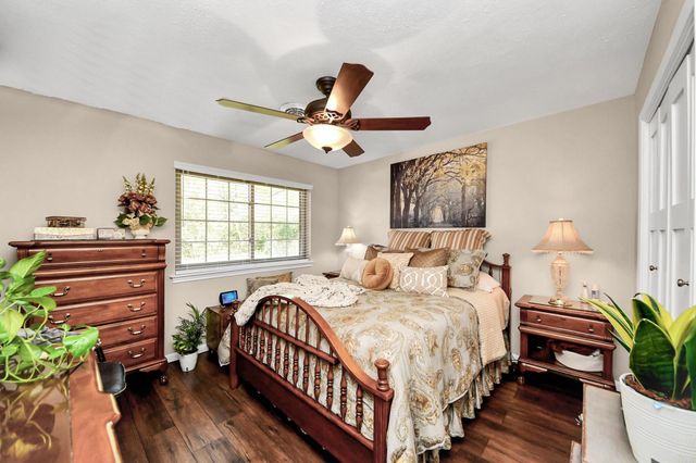 4201 Tumbleweed Lane, Baytown, TX 77521