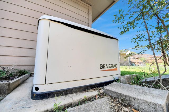 4201 Tumbleweed Lane, Baytown, TX 77521