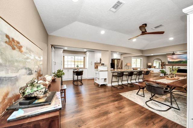 4201 Tumbleweed Lane, Baytown, TX 77521