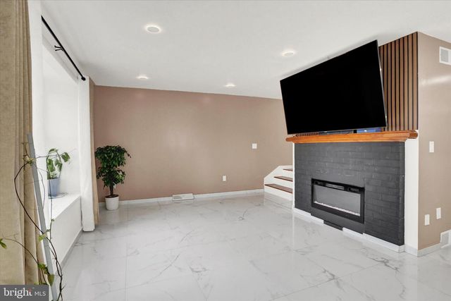 5012 ERBS BRIDGE RD, Mechanicsburg, PA 17050