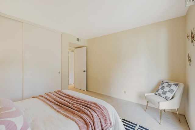 675 675 Sharon Park Dr 245, Menlo Park, CA 94025