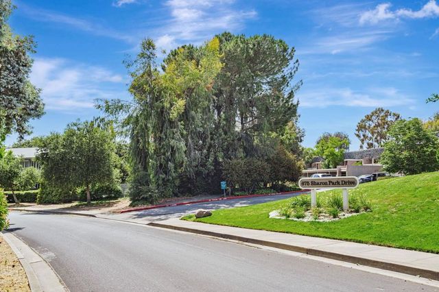 675 675 Sharon Park Dr 245, Menlo Park, CA 94025