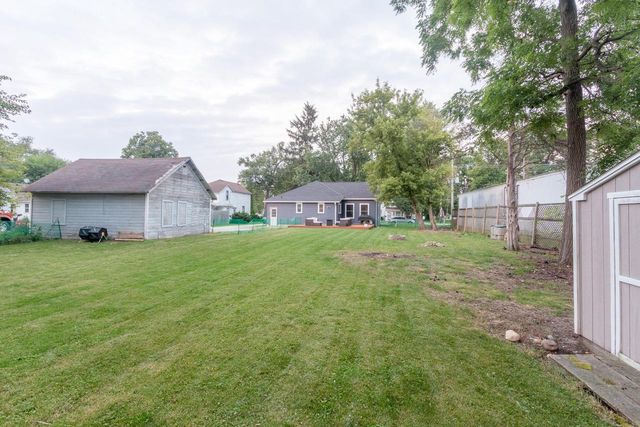 359 Prospect AVENUE, Hartland, WI 53029