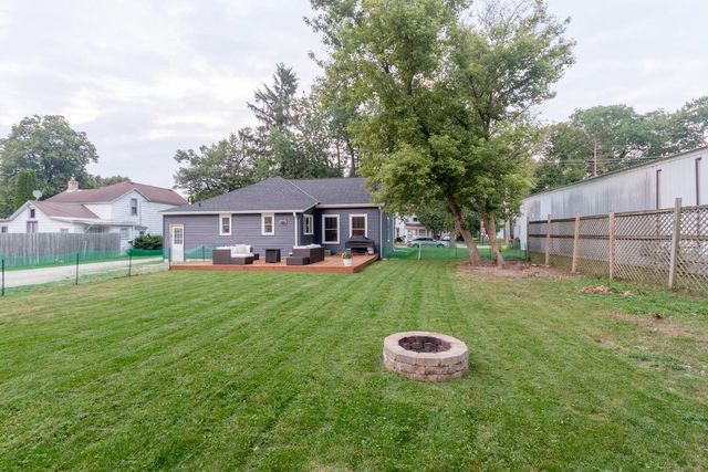 359 Prospect AVENUE, Hartland, WI 53029