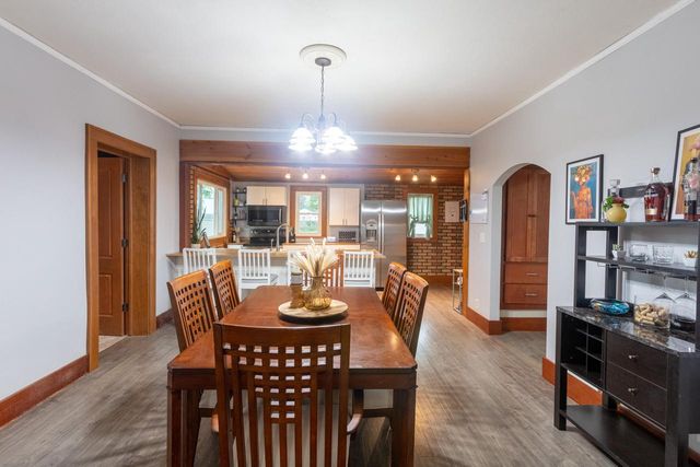 359 Prospect AVENUE, Hartland, WI 53029