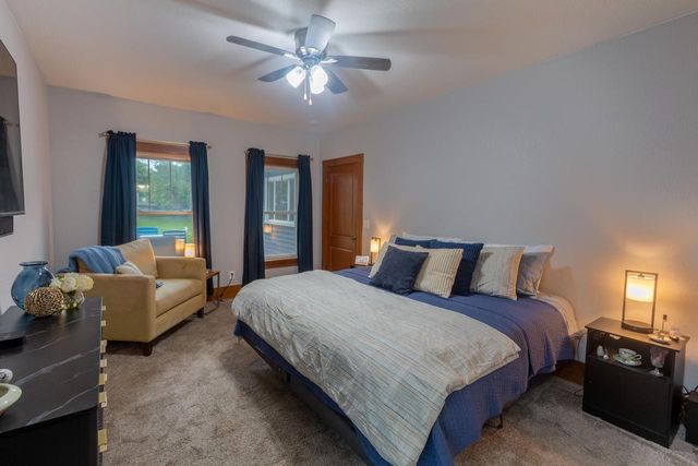 359 Prospect AVENUE, Hartland, WI 53029