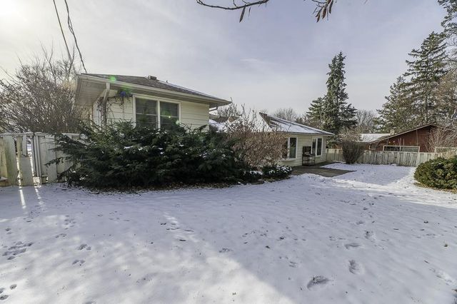 1135 Home Park Avenue, Janesville, WI 53545