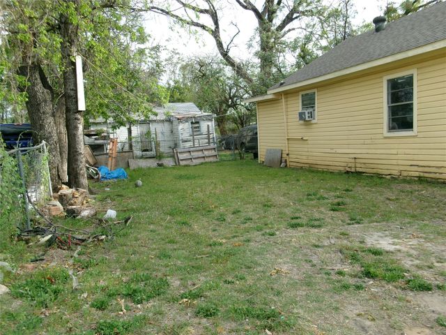 1837 Akron Street, Dallas, TX 75212