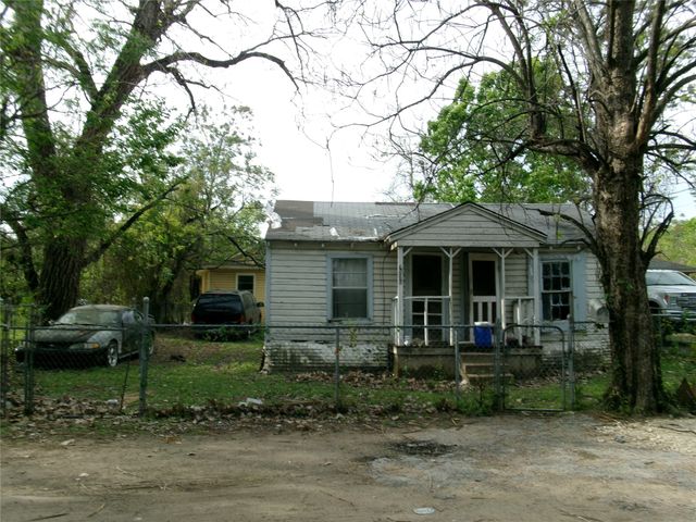 1837 Akron Street, Dallas, TX 75212