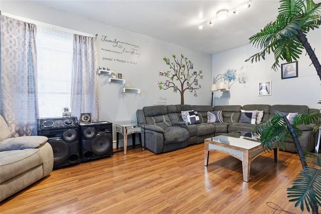 620 Main Avenue, Scranton City, PA 18504