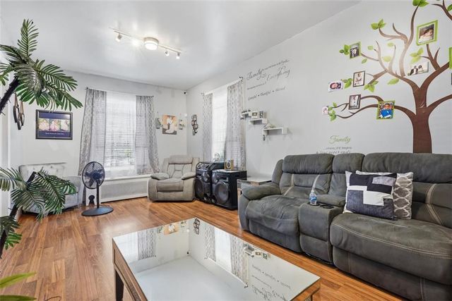 620 Main Avenue, Scranton City, PA 18504