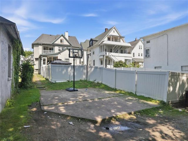 620 Main Avenue, Scranton City, PA 18504