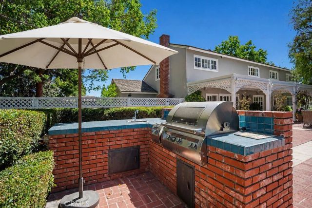 18601 Amate, Villa Park, CA 92861