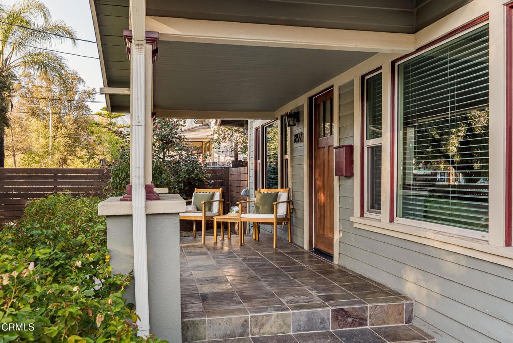 Image 35 of property listing at 1892 N Marengo Avenue, Pasadena, CA 91103