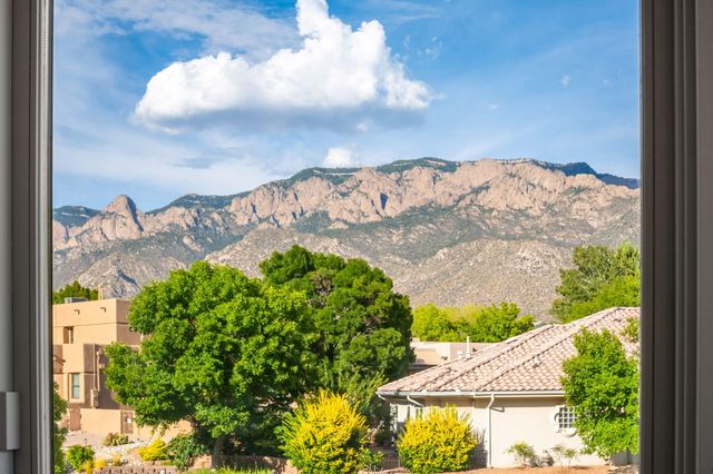 11920 Dusty Rose Road NE, Albuquerque, NM 87122