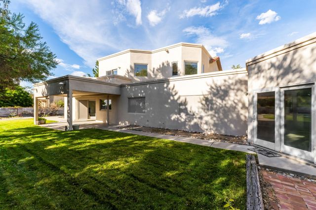 11920 Dusty Rose Road NE, Albuquerque, NM 87122