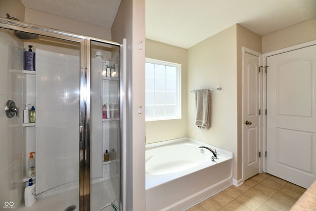 18861 Big Circle Drive, Noblesville, IN 46062