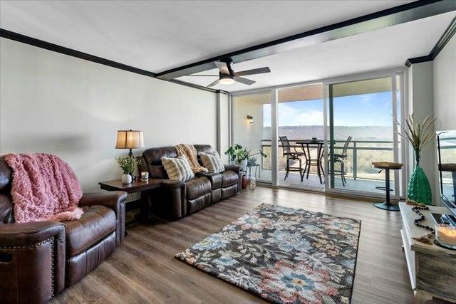 1131 Stringers Ridge Road 10b, Chattanooga, TN 37405