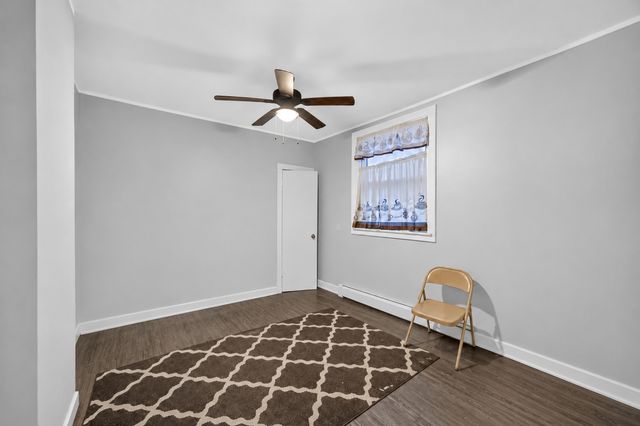 8956 S Dauphin Avenue, Chicago, IL 60619
