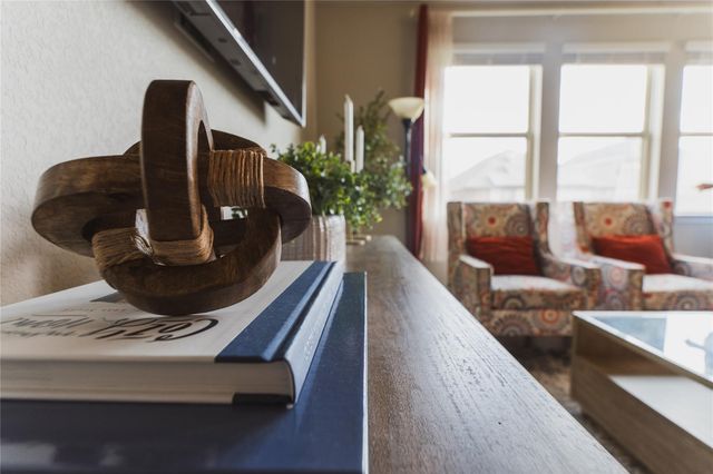 7404 Albany DR, Austin, TX 78754