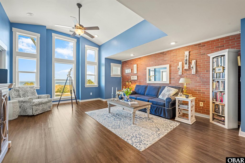 Image 8 of property listing at 200 Mercedes Ct # 302, Grandy, NC 29739