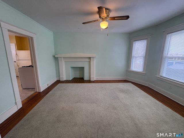 119 Squire Street 1, New London, CT 06320