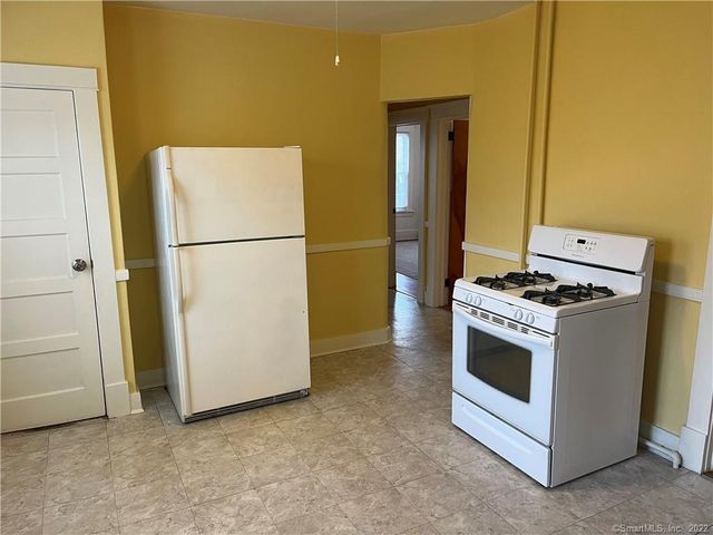 119 Squire Street 1, New London, CT 06320