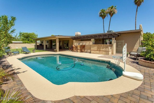 10008 N 33RD Place, Phoenix, AZ 85028