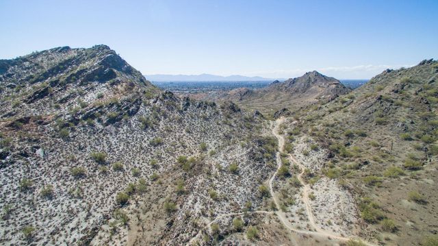 10008 N 33RD Place, Phoenix, AZ 85028