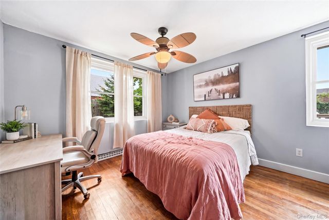 178 New Hampshire Avenue, Massapequa, NY 11758