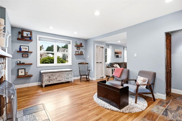 178 New Hampshire Avenue, Massapequa, NY 11758