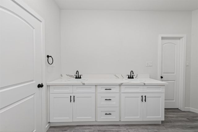 6921 Road 5503, Cleveland, TX 77327