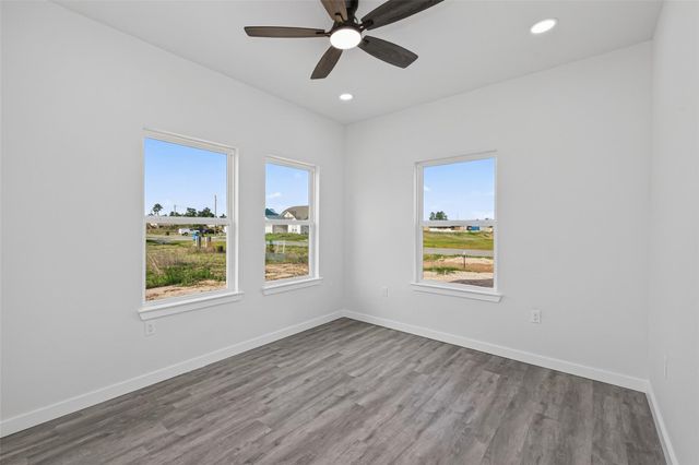 6921 Road 5503, Cleveland, TX 77327