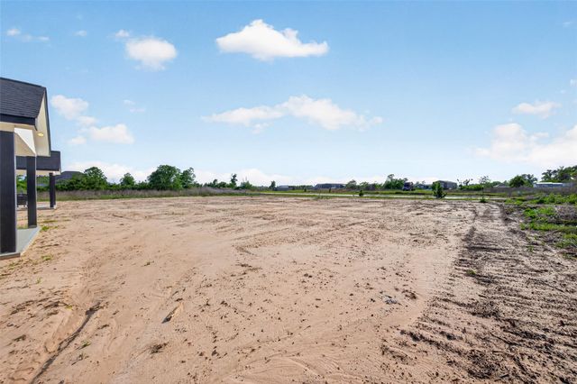 6921 Road 5503, Cleveland, TX 77327