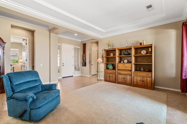 43572 Calle Espada, La Quinta, CA 92253