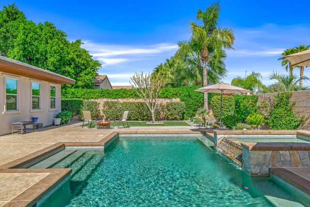 43572 Calle Espada, La Quinta, CA 92253