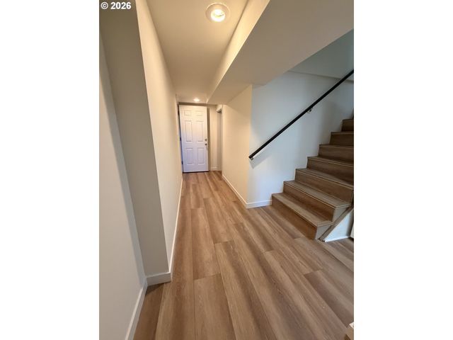 8610 Ne HANCOCK St, Portland, OR 97220