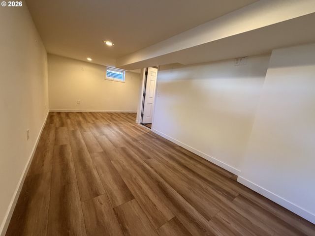 8610 Ne HANCOCK St, Portland, OR 97220